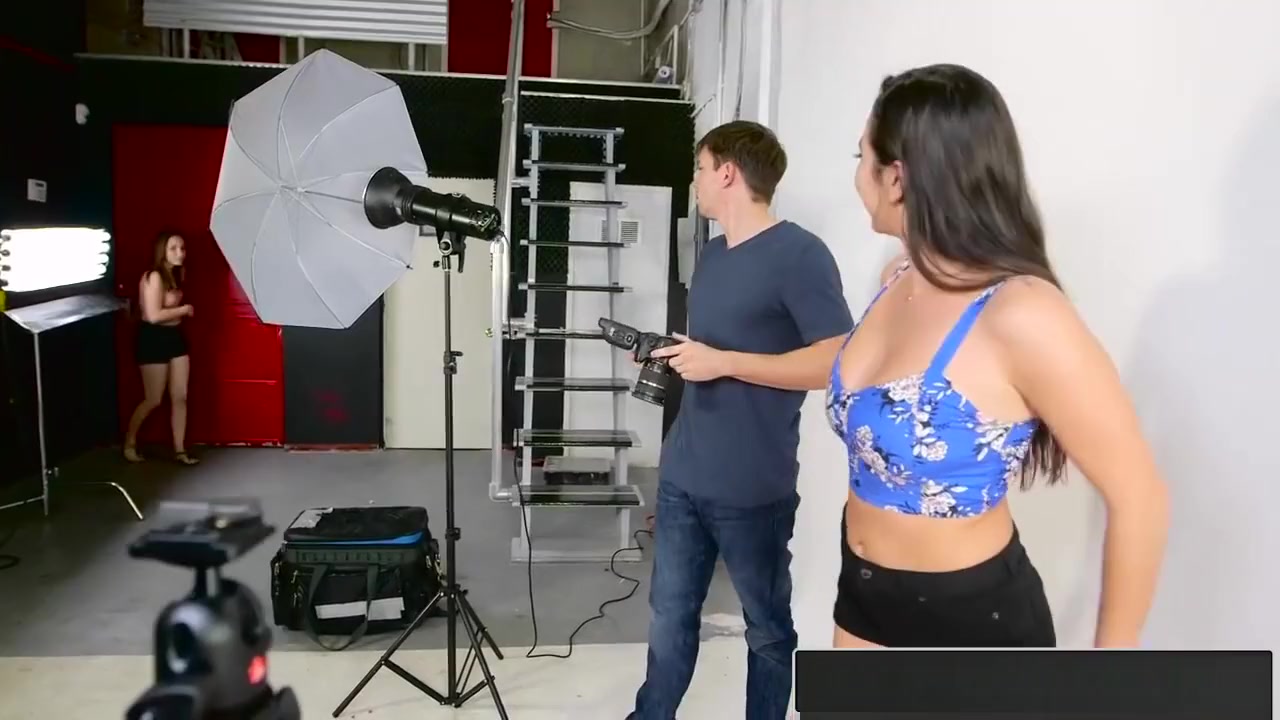 Realitykings - Money Talks - Photo Studio