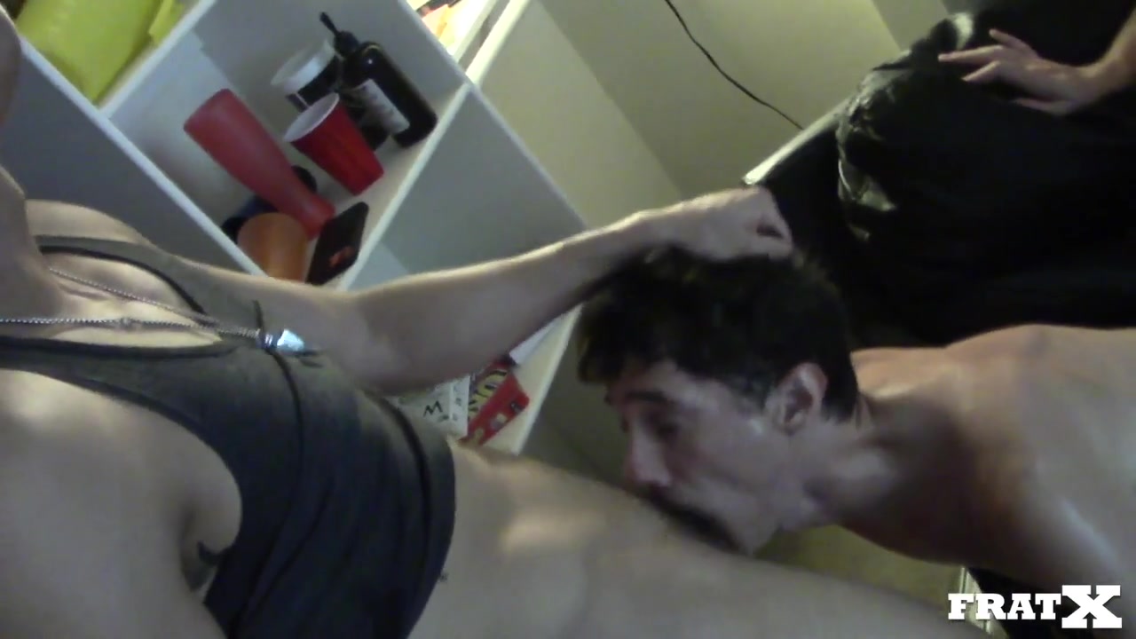 Crushing Ass - Fratx