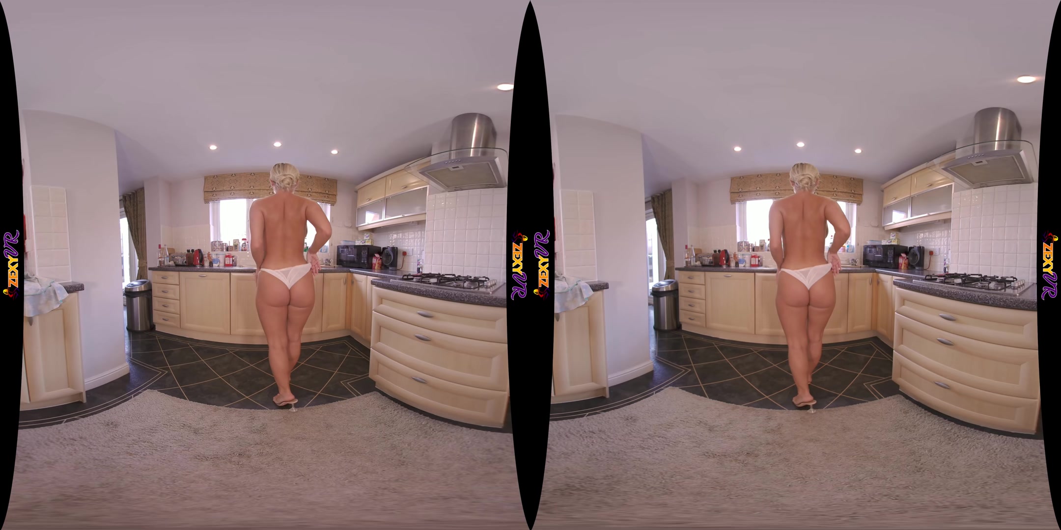 Perv On Me - ZexyVR