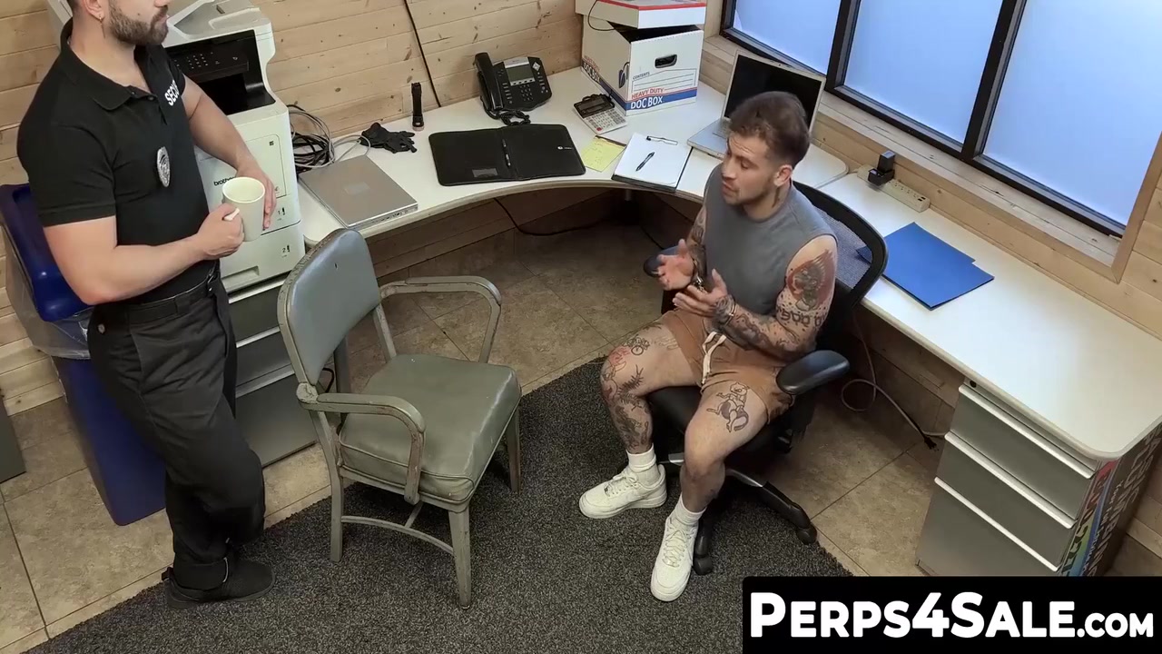 Perps4sale Perp Keith Foxxx Devours The Muscled Officer And His Hairy Stepdads Huge Dicks 8 Min