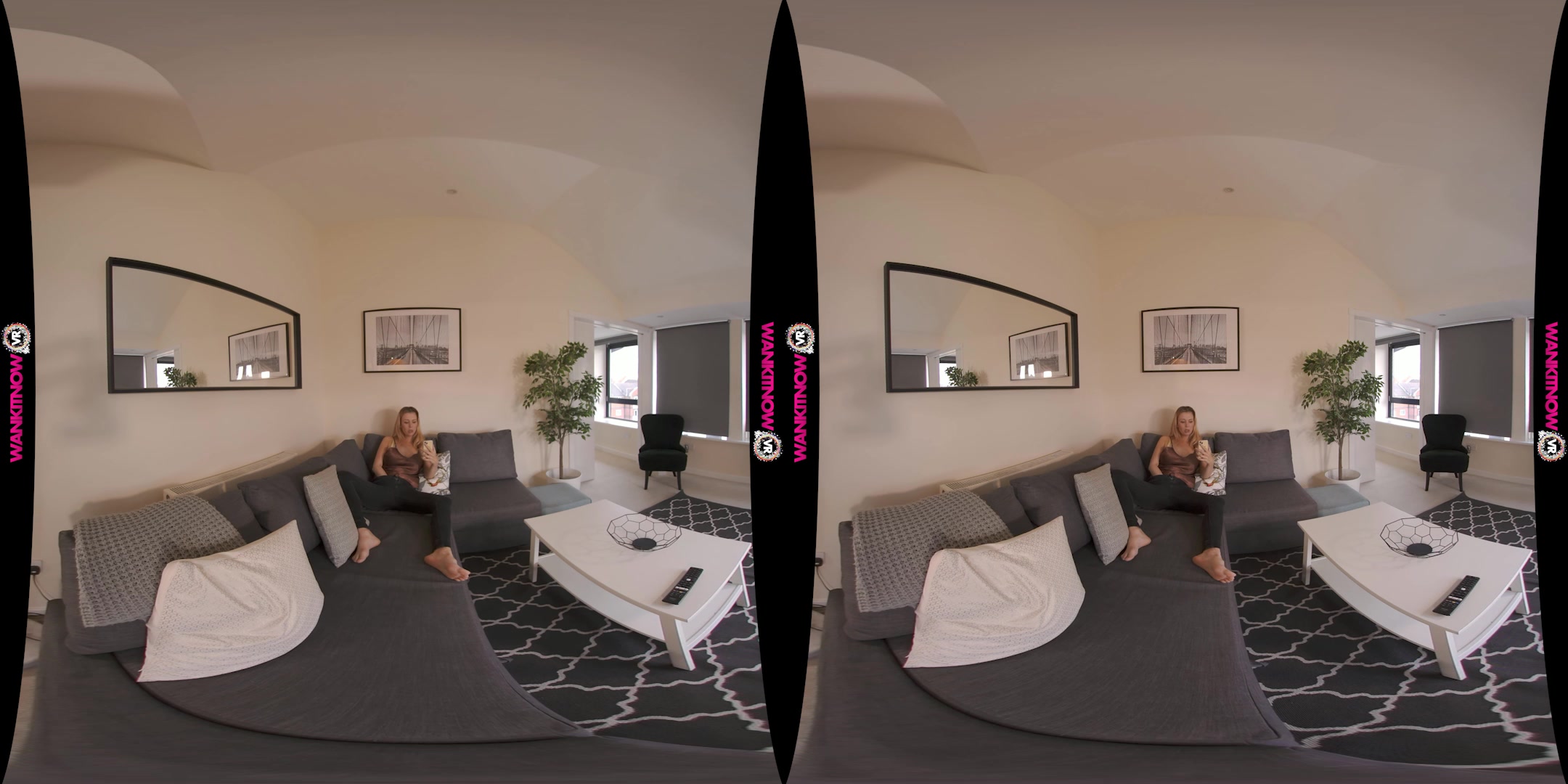 Sneaky Wank featuring Lucy Alexandra - WankitNowVR