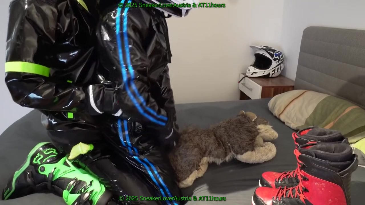 Mx biker boys fucking cum