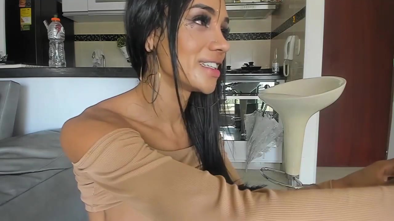 Shemale Tranny Enjoying Solo M