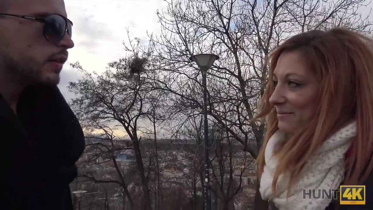 HUNT4K. I hunted a smoking hot chick next to her bf