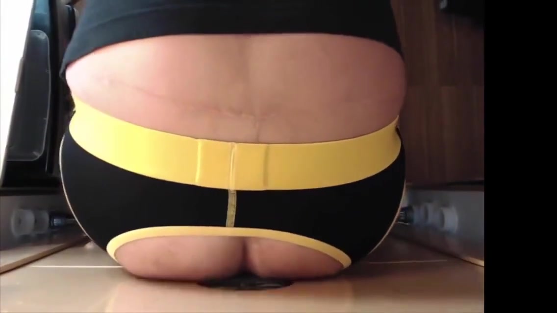 Ray Wells - Gloryhole Mature Breeded From Behind During Blowjob 7 Min