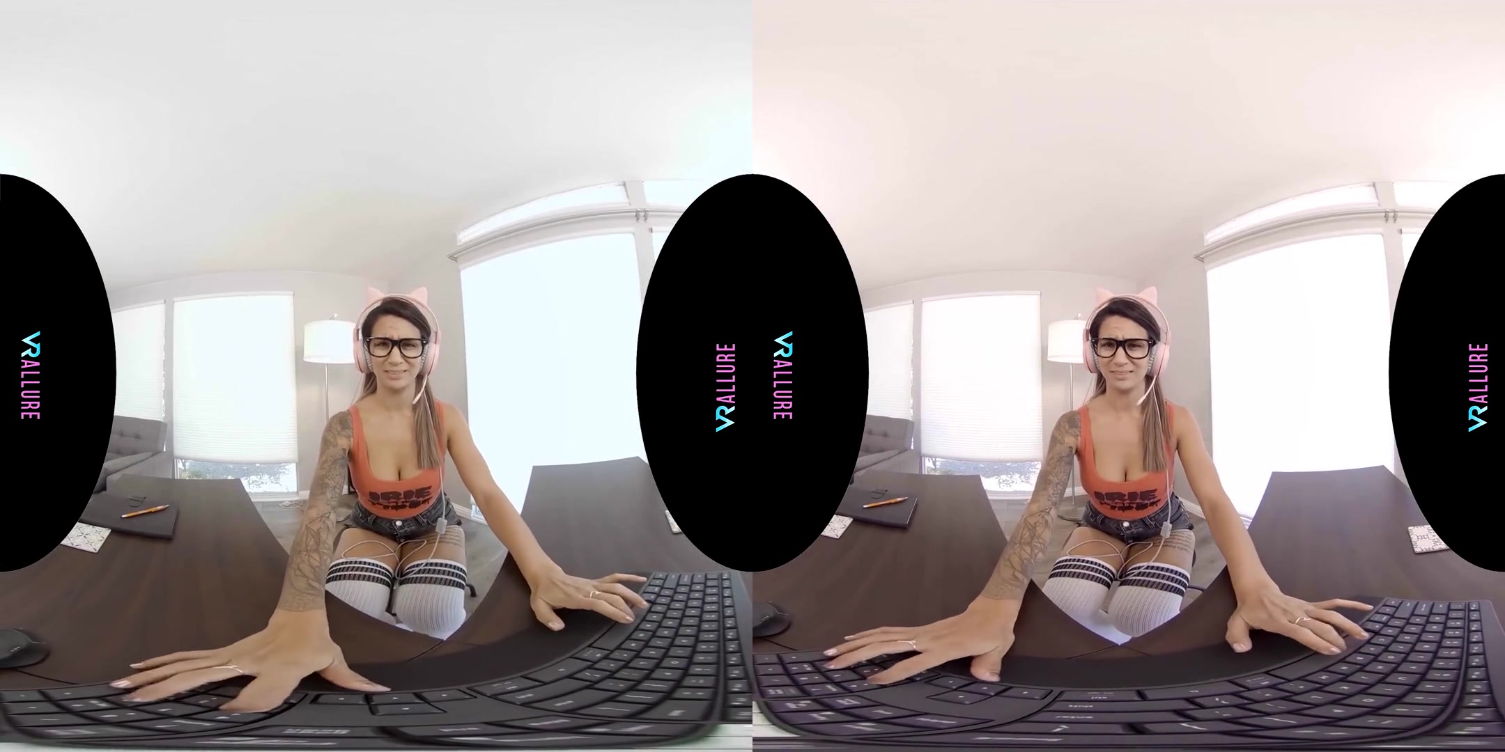 Your Favorite Streamer!; solo striptease masturbation vibrator hitachi