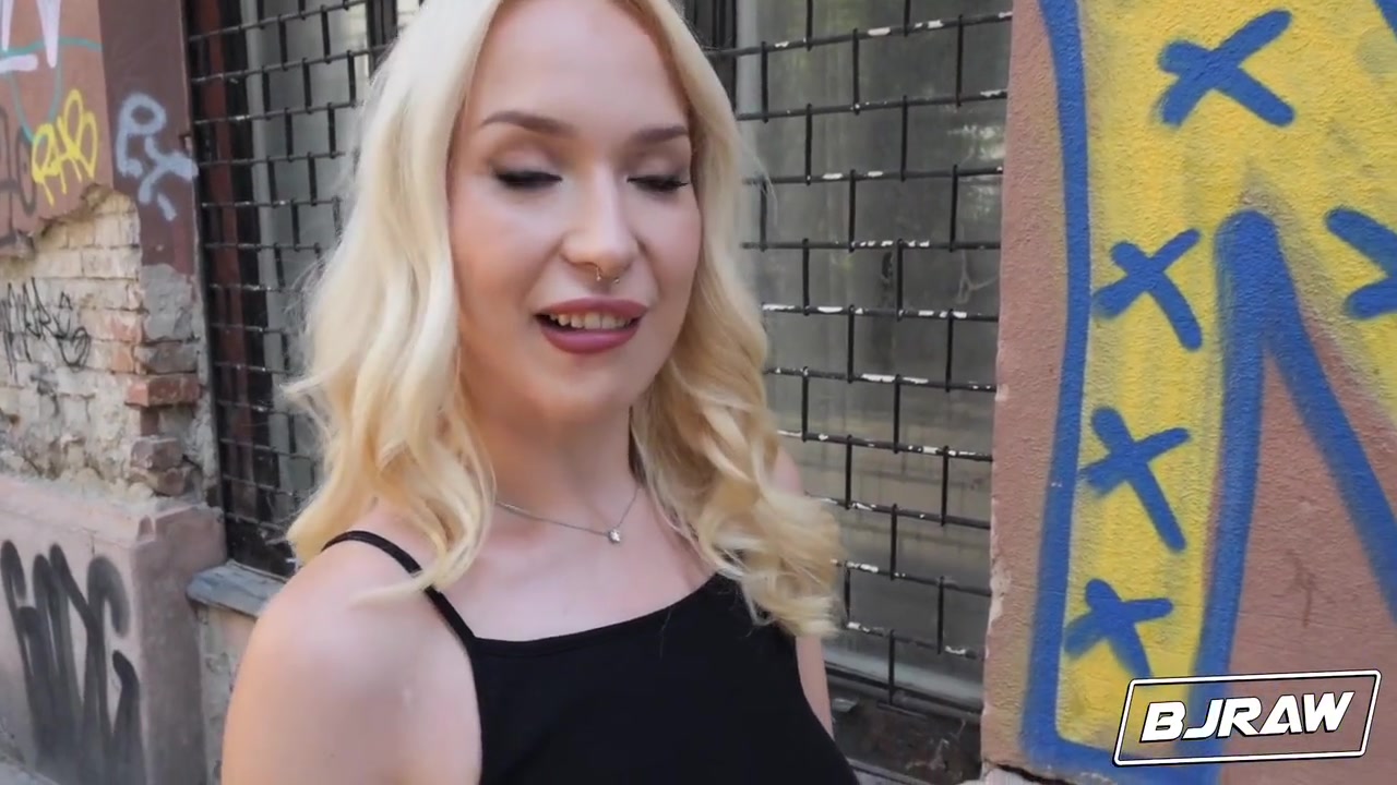 Vera Jarw And Romeo Mancini In Gets A Cum Brunch