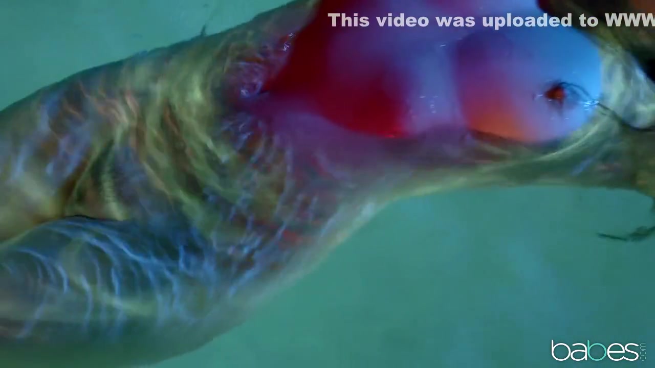 Peeping Tom Gets What He Wished For!