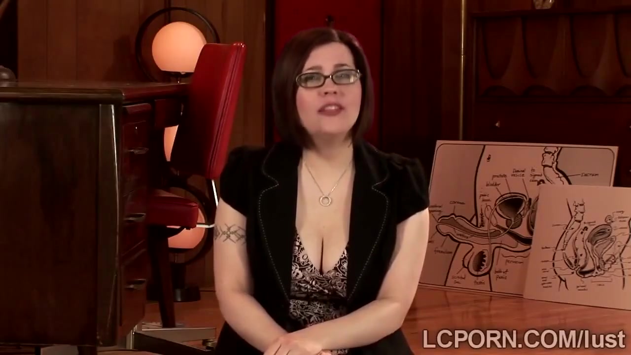 Couple Therapy Ends In Wild Threesome With The Busty Do