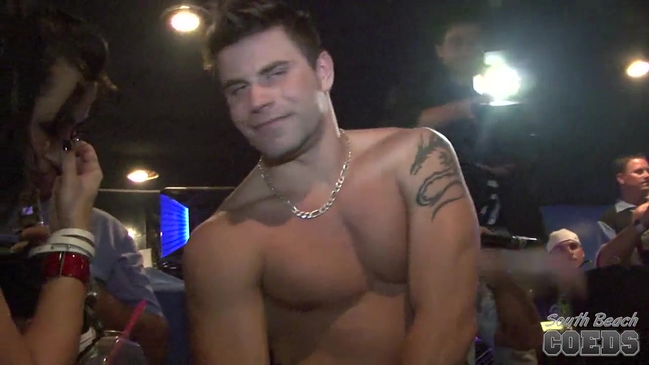 Jello Wrestling From One Random Night Out - SouthBeachCoeds