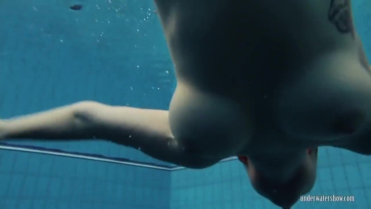 Big Tits Katrin Bouncing And Floating Underwater