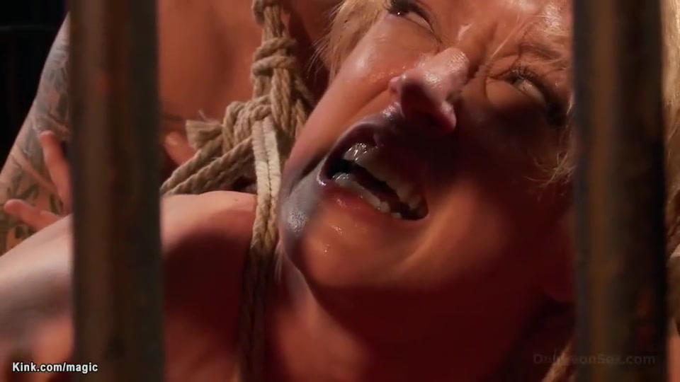 Huge Boobs, Derrick Pierce And Dee Williams In Step mommy Slave Rough Banged