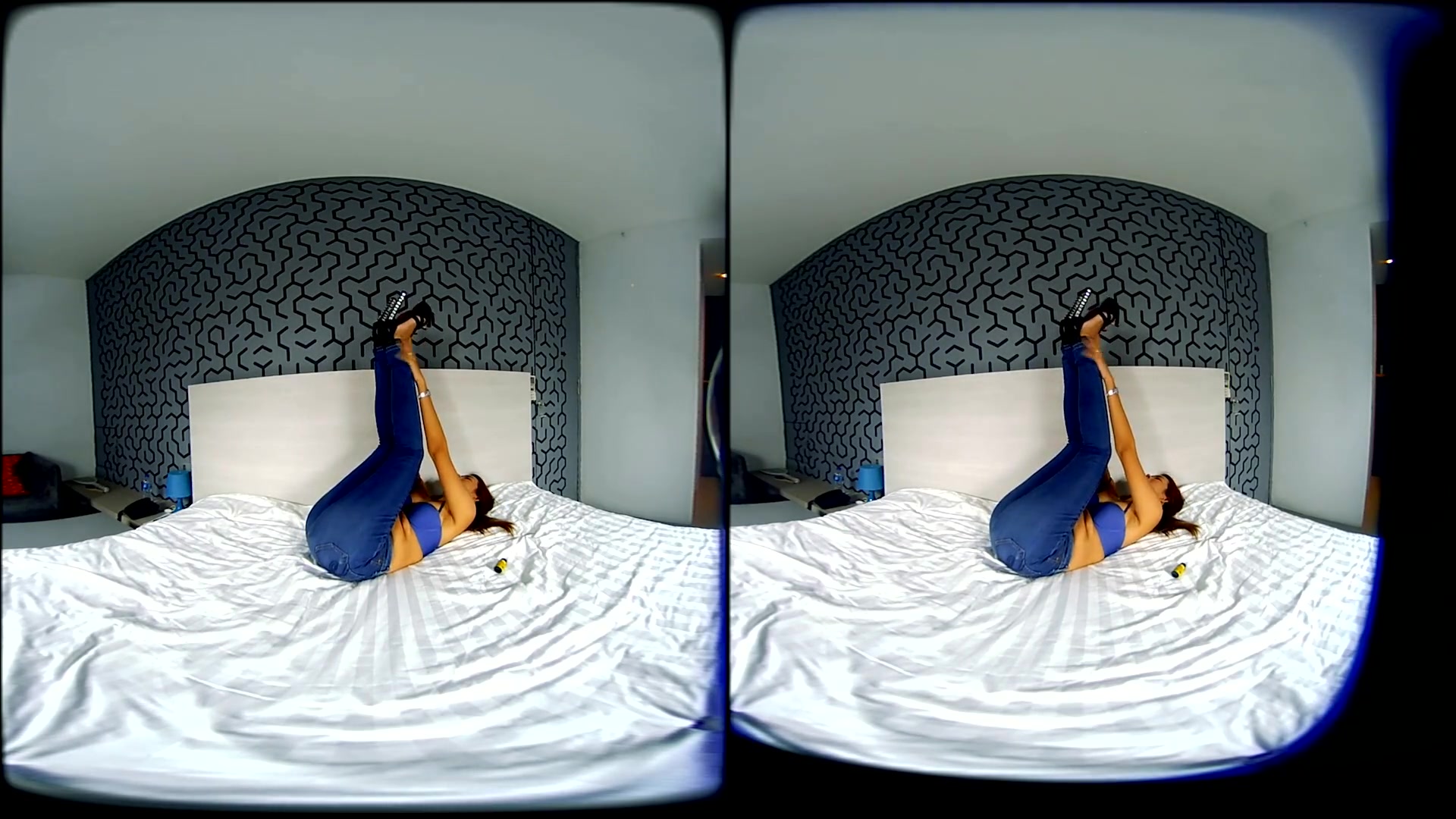Girl On Photoset Getting Hot With - VRpussyVision