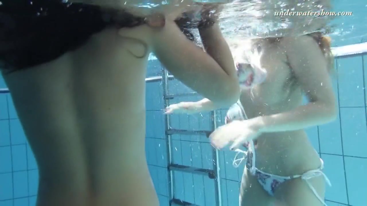 Silvie And Zhanetta Are Naked In The Pool