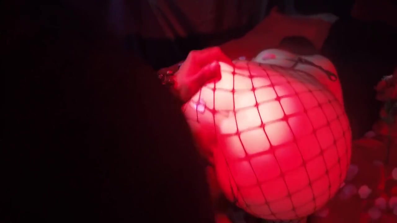 Anastasia Rose In Valentines Day With Goes Well