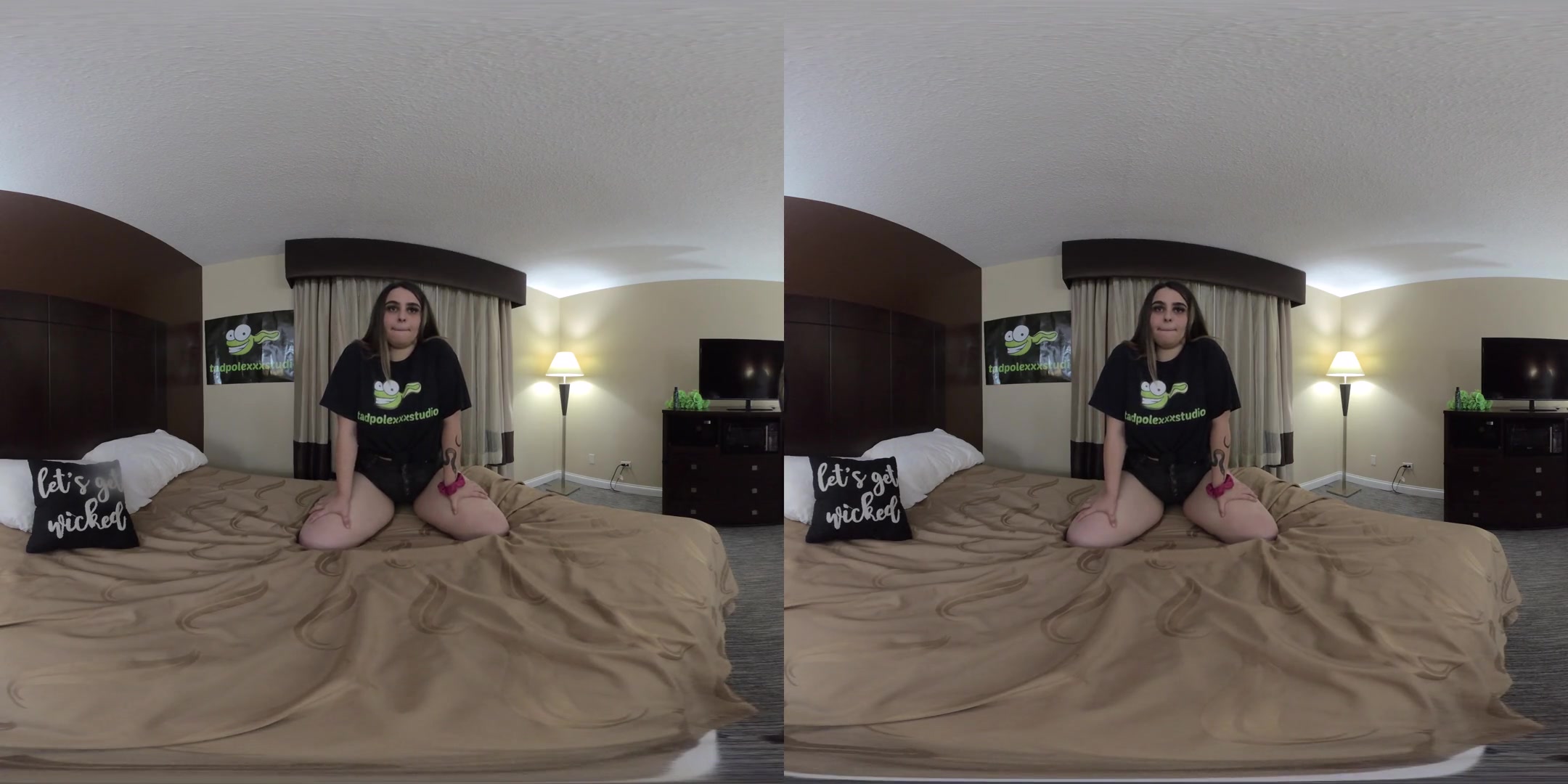 Teenager Serenity Taylor 1st Gangbang 1 of 2; Amateur teen 18+ Gangbang and Bukkake