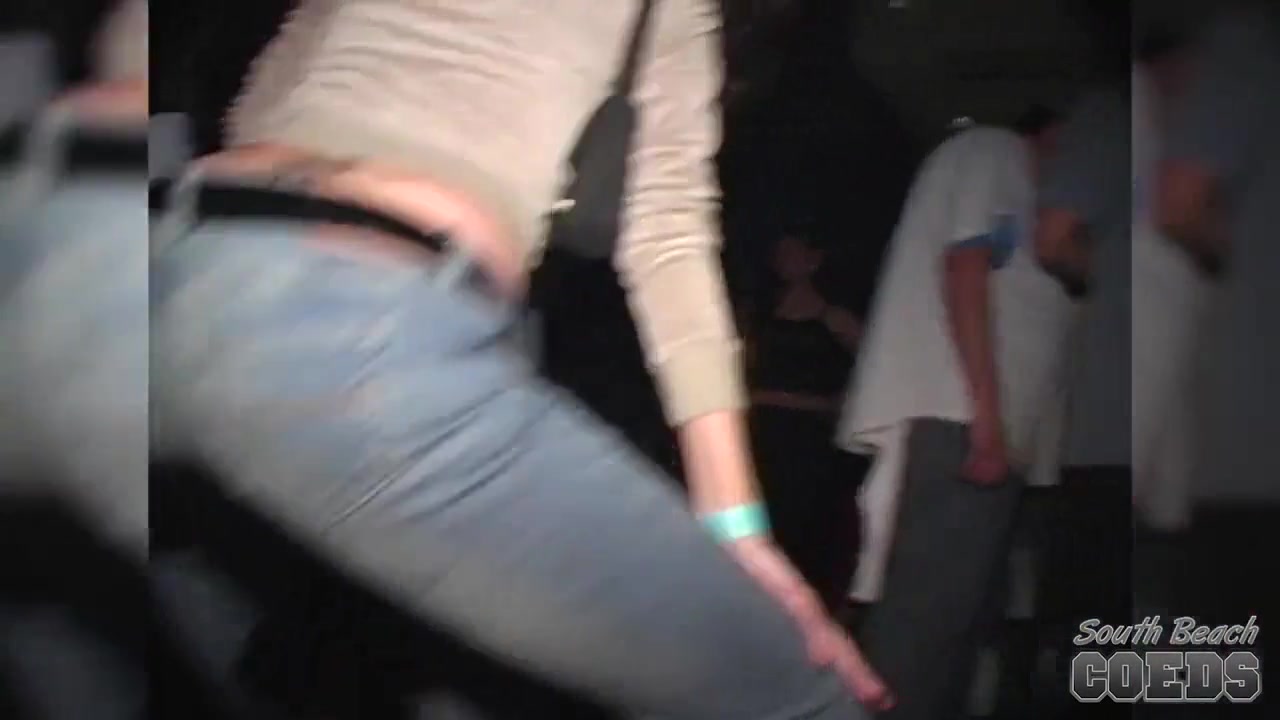 Sexy Dance Contest with Girls Flashing Their Tits - SouthBeachCoeds