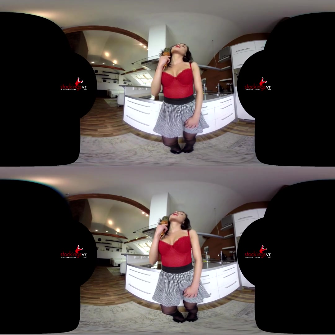 Lola Ver in No Man, No Problem Lola Ver - StockingsVR