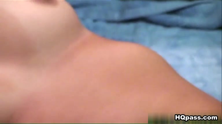 DareDorm : Kiss thiz