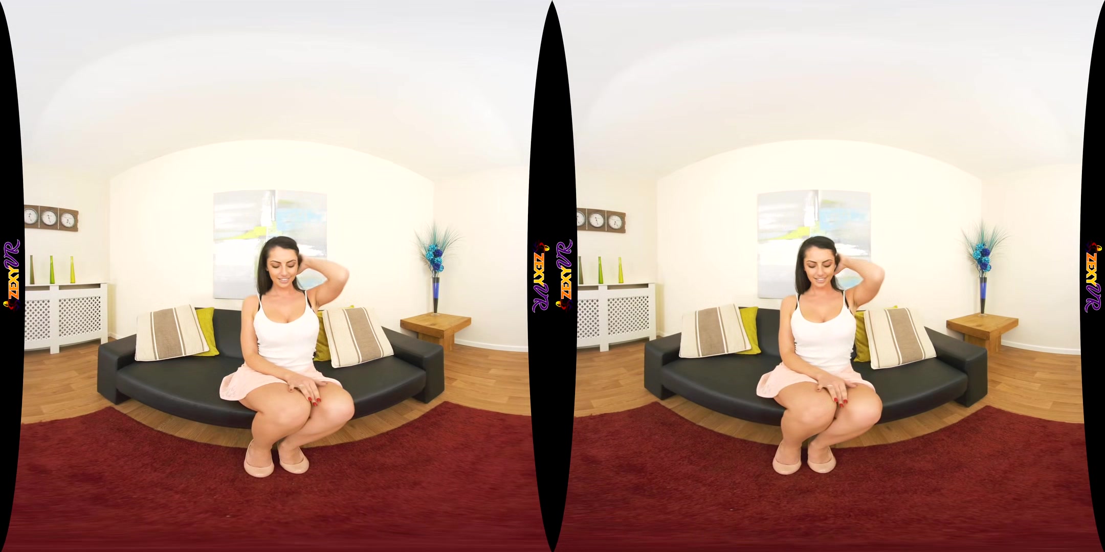 Couch Potato; Solo Striptease Brunette Big Tits Natural Fit Curvy