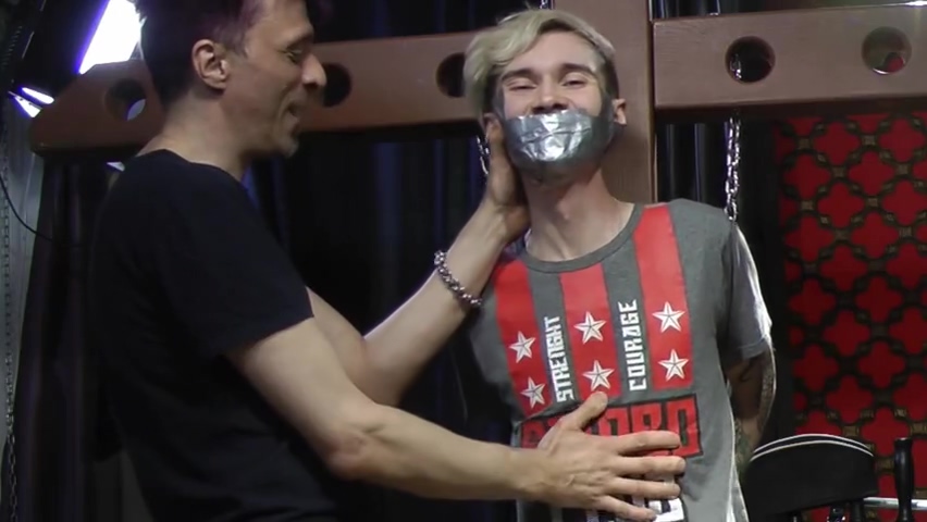 Petting And Tickling Skinny Twink Wanheldvig