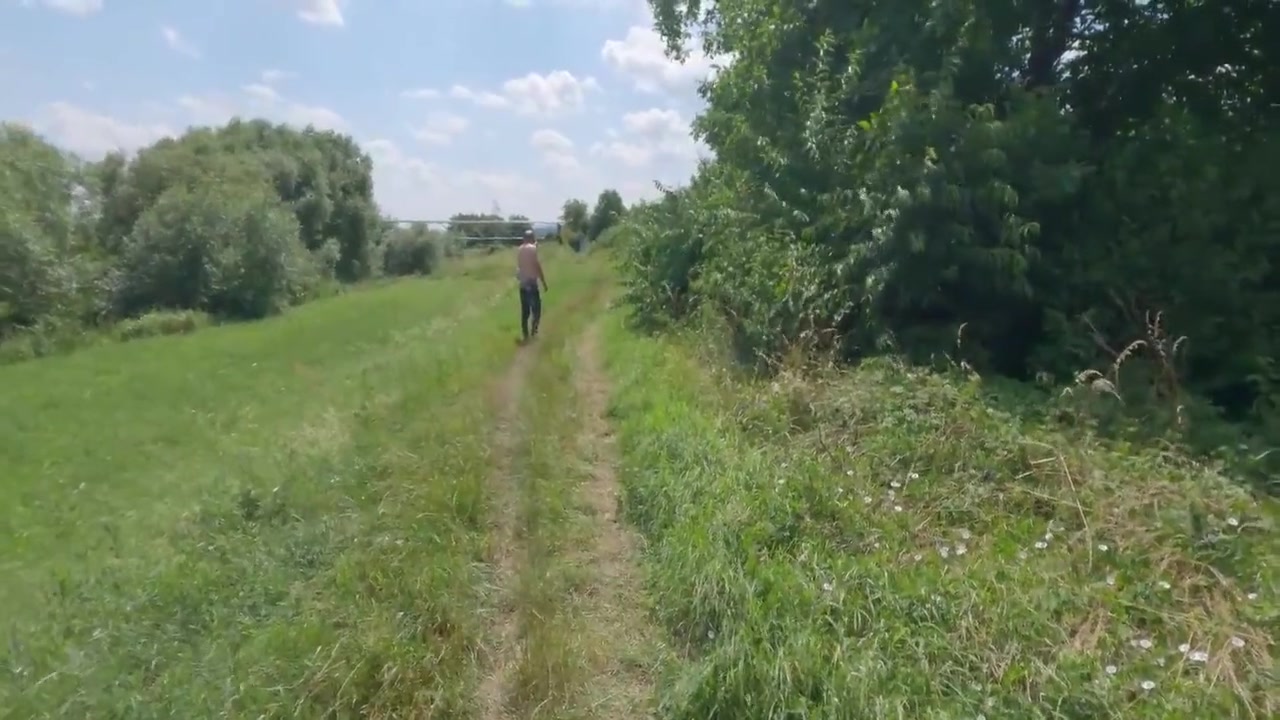 Married Couple Enjoyed A Quickie Outdoors In The Grass 11 Min