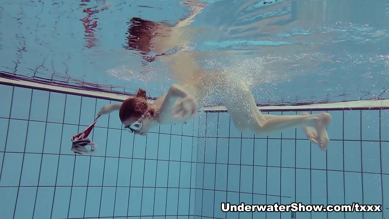 UnderwaterShow Video: Nastya
