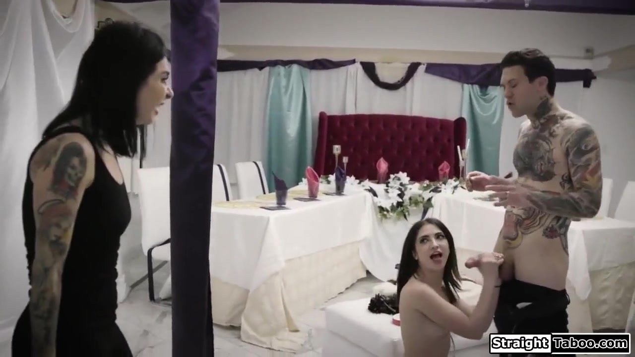 Milf Shares Cheating Hubby With Stepsis With Jane Wilde, Joanna Angel And Big T
