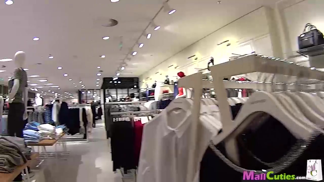 MallCuties teen 18+ amateur girl with big boobs fucks on public