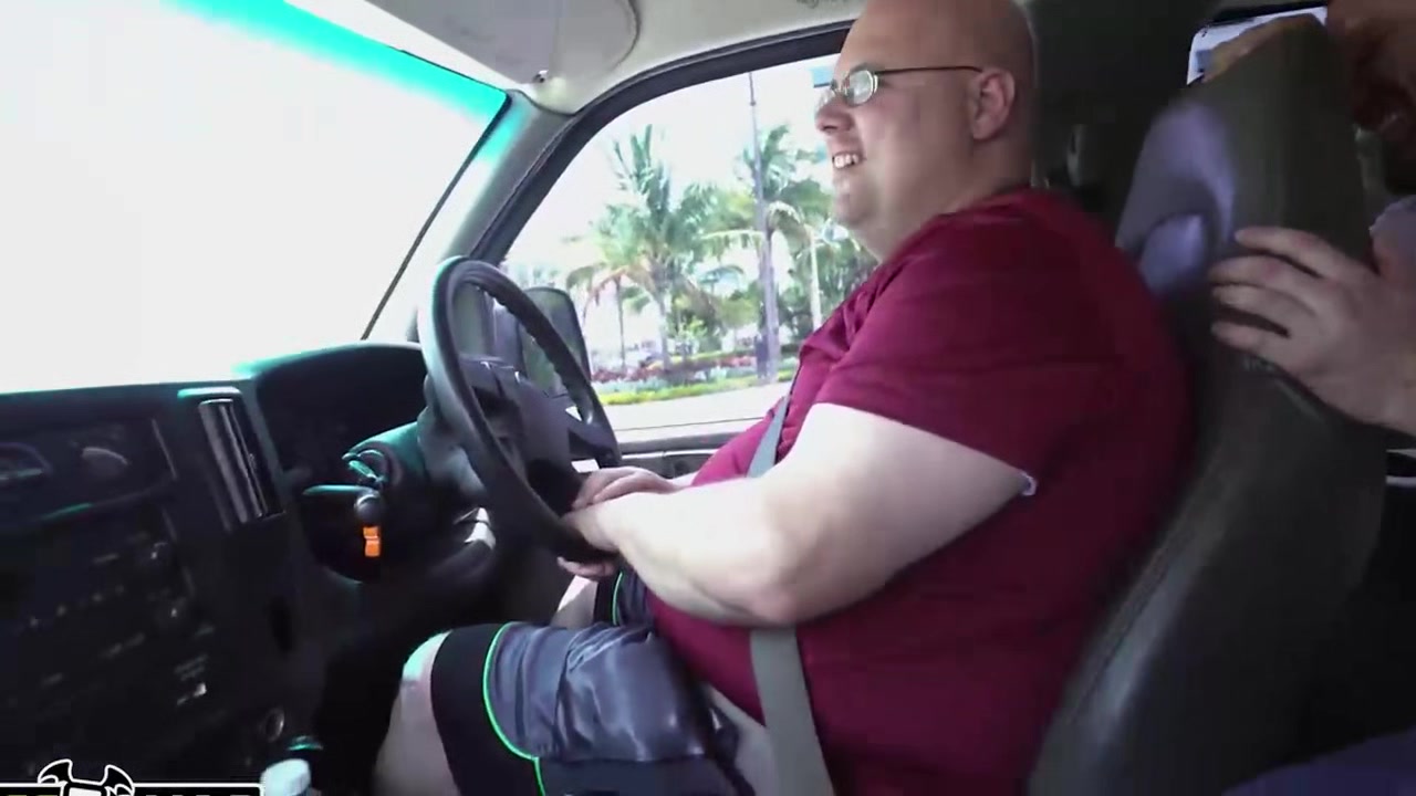 juicy boobs Brazilian babe gets cash on the bangbus