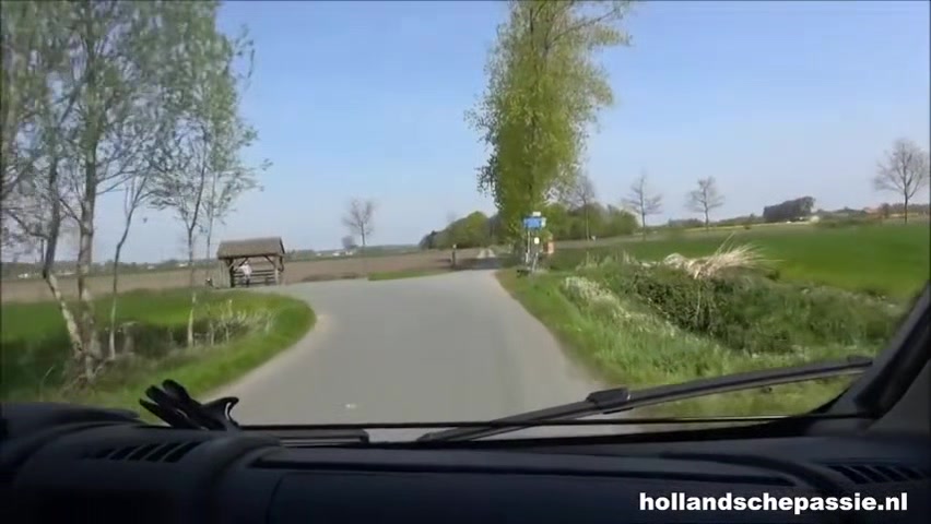 Jong Blondje Neukt 2 Oude Mannen - Passie.Nl