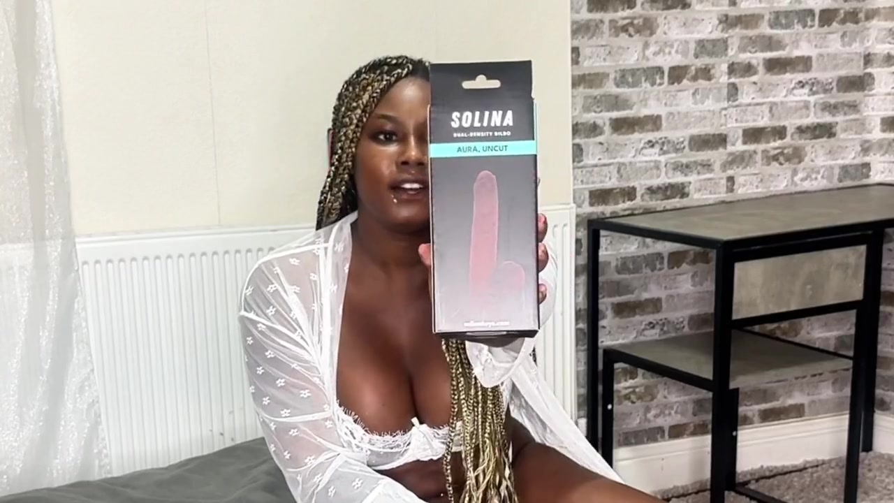 Dvp Toy Solo Ebony Goddess Xeinna Roses Intense Play