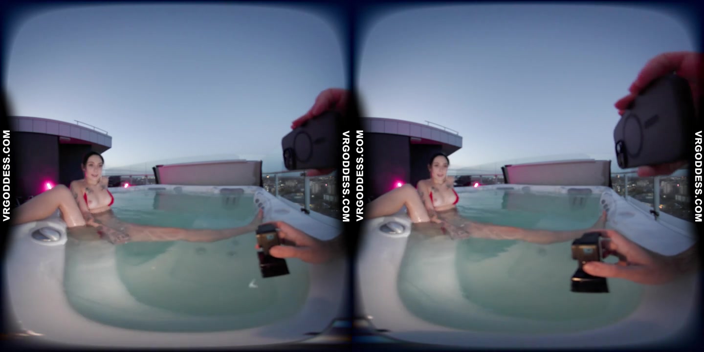 Dora Dildo Masturbating In Rooftop Jacuzzi At Sunset