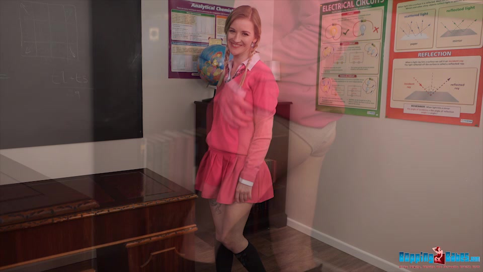 Gracie - Minxy College Babe - BoppingBabes