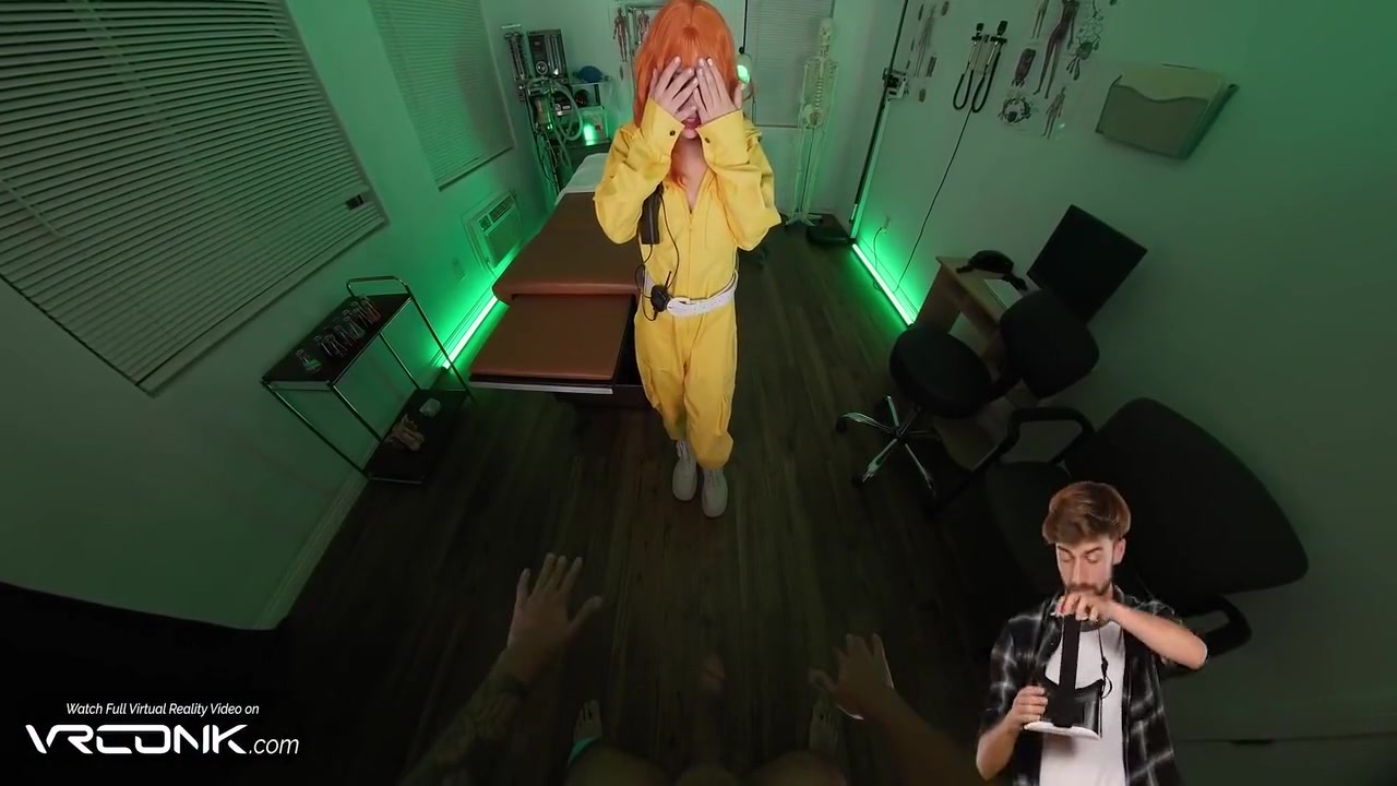 Redhead Gives Deep Reverse Blowjob And Rides Leos Huge Dick In Tmnt Cosplay Parody Pt.1 With April Oneil, Aria Valencia And Oliver Davis