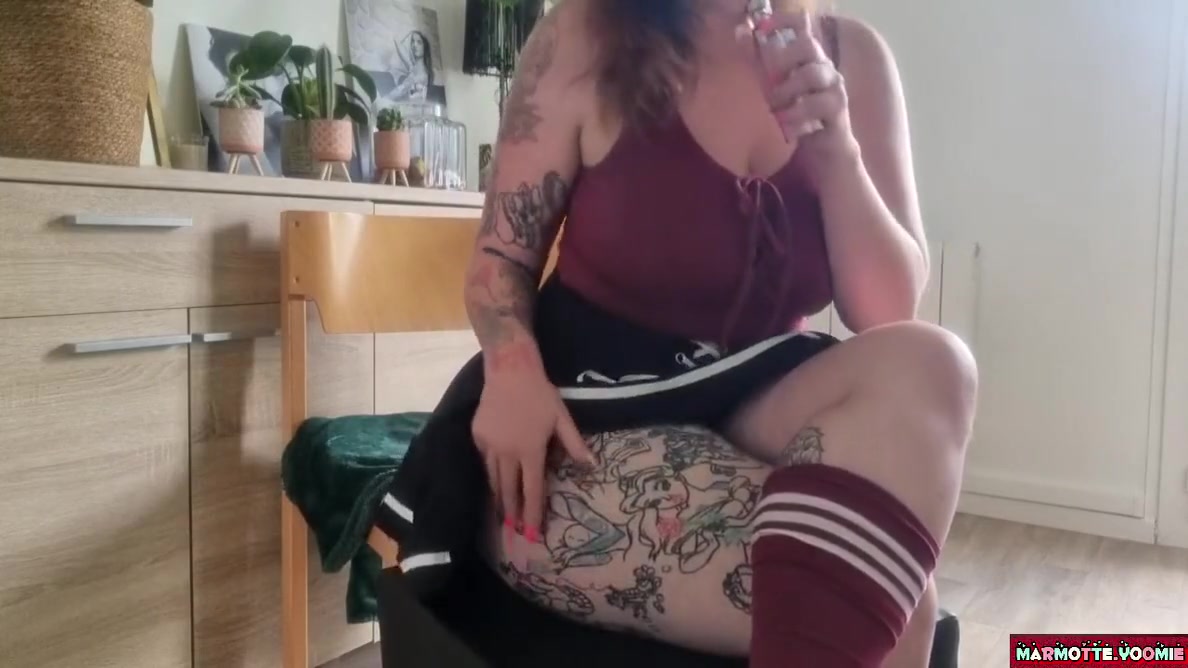 Smokefetish & Humiliation: Youre Just A Dark Piece Of
