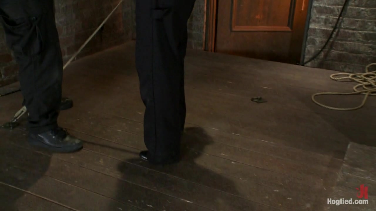 March's Live Show 3/3:Zippered, Severely Flogged, 2 Huge Bowling Balls Hung Off Her Pussy. Sexy - HogTied