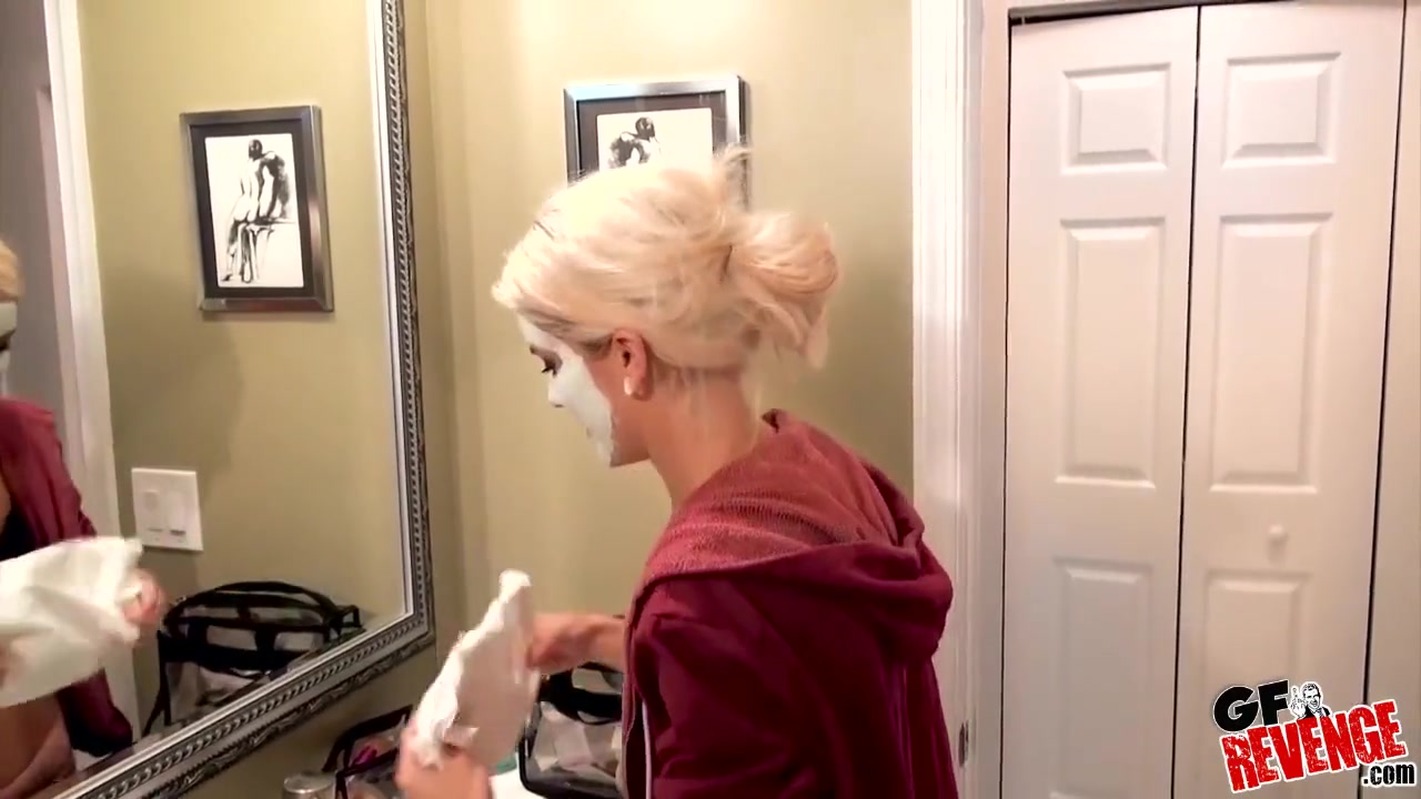 Two Pretty Chicks Sharing One Big Cock