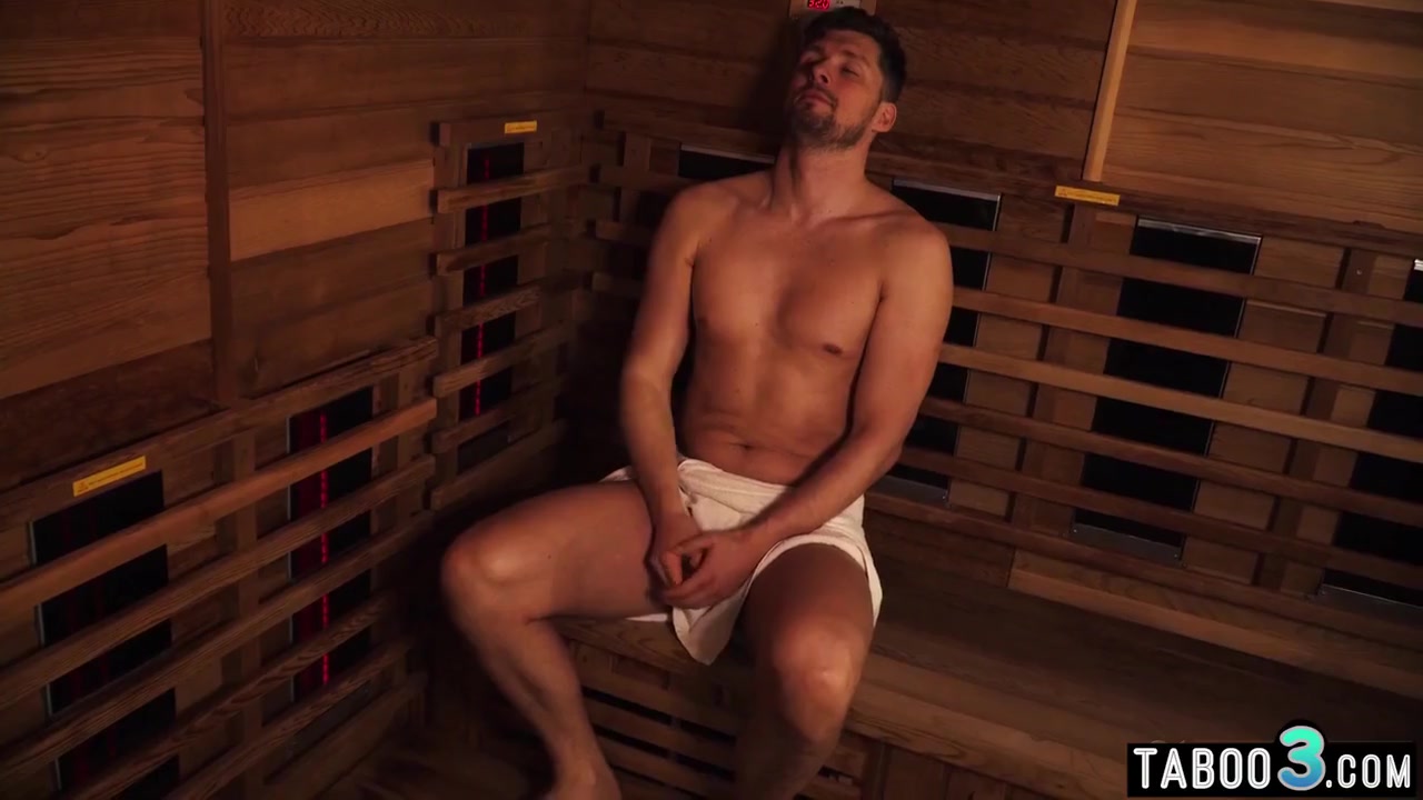 Sexy Burglar Gets Caught And Anal Fucked Hard By The Landlord With Stacy Bloom