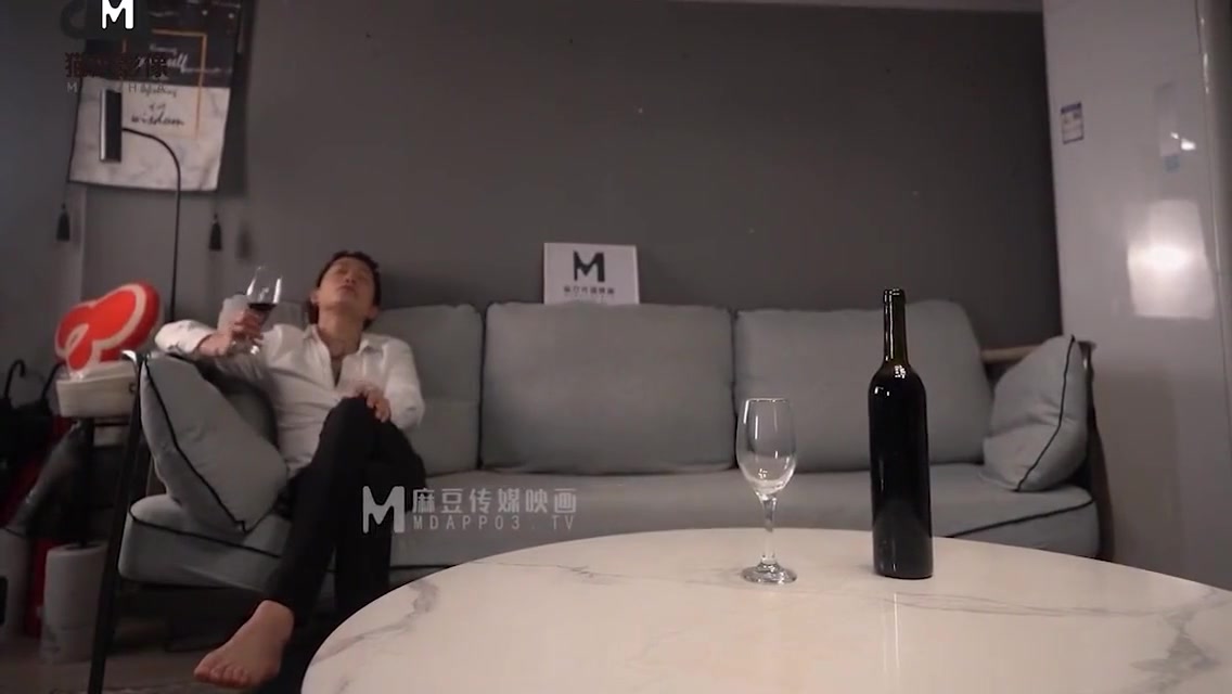 国产 国产原创av 上司淫念宰制 顾桃桃 最新换脸神器免费电脑下载:czxejo.live/faceapp.exe 34 Min