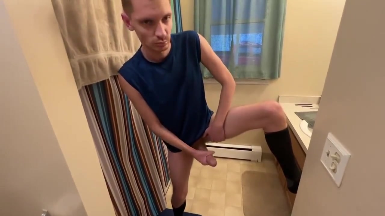 Twink Shoots Huge Load