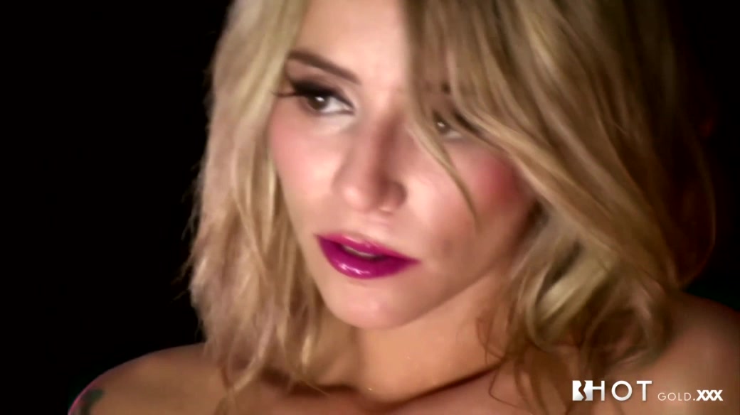 Andreia Viveiro in Skinny Natural teen 18+ Casting - HotGold