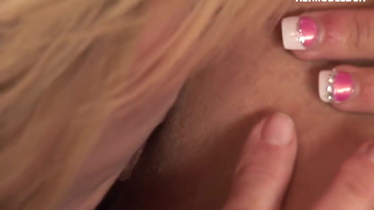 Passionate Blondy Milf Starts Great Lesbian Sex Without Husbands
