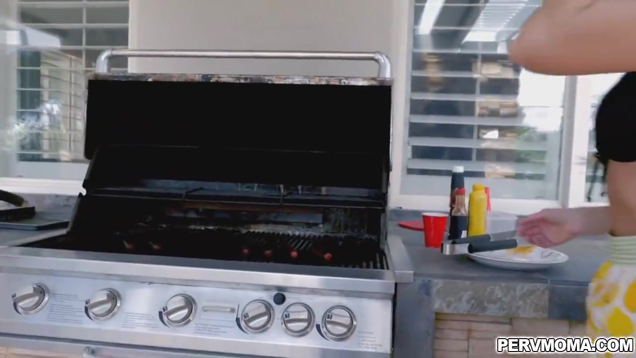 Stepmoms Warm Mouth Got Stepsons Meaty Cock
