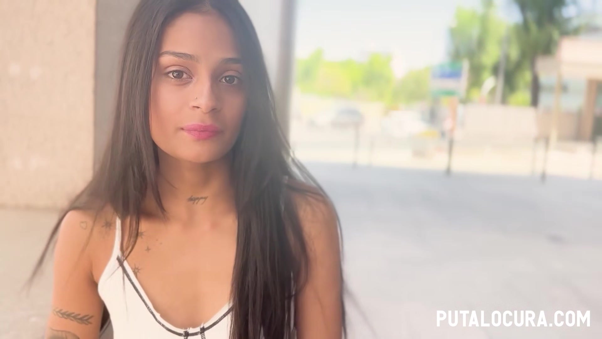 Thin Colombian Breiny Zoe Caught On The Street