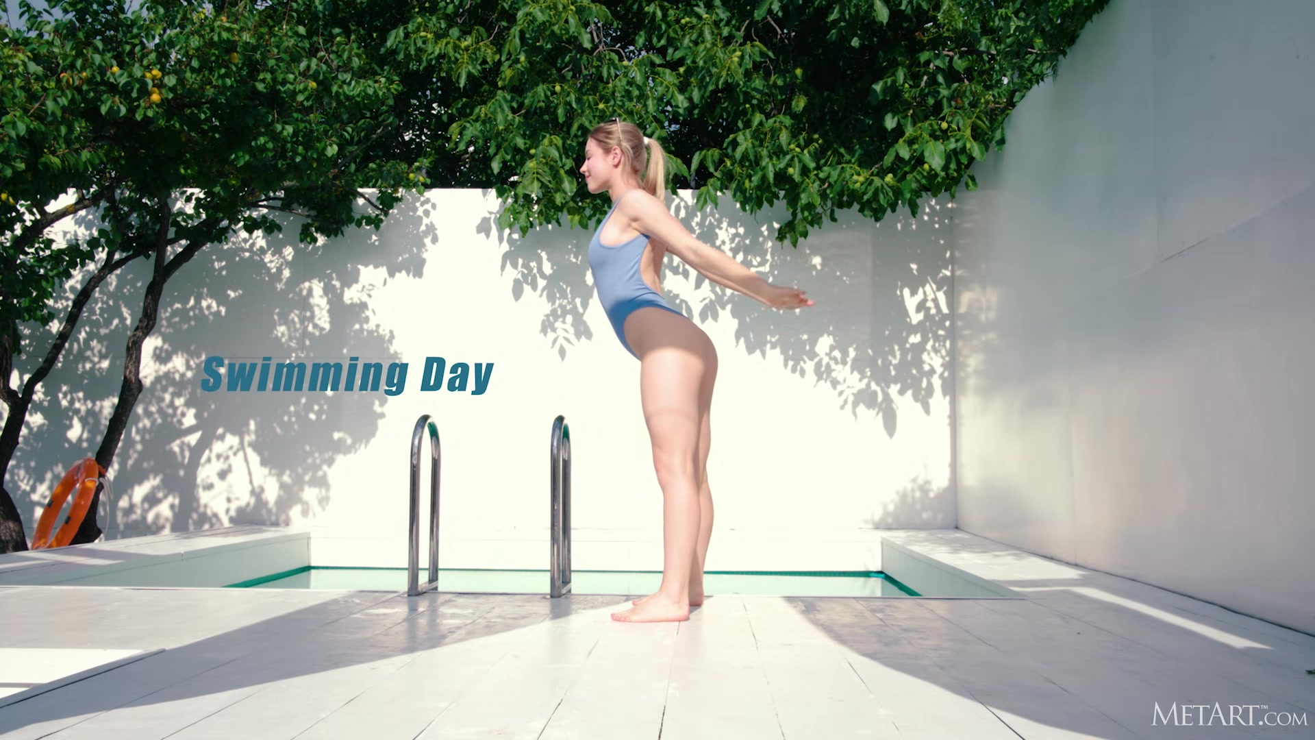 Swimming Day - Katarina Meis