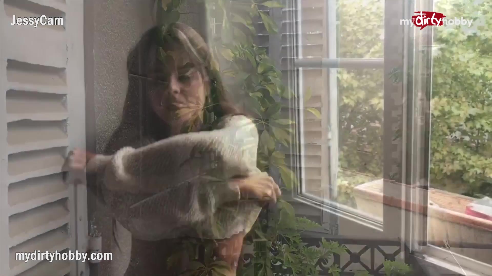 My Dirty Hobby - Quick blowjob and creamy facial