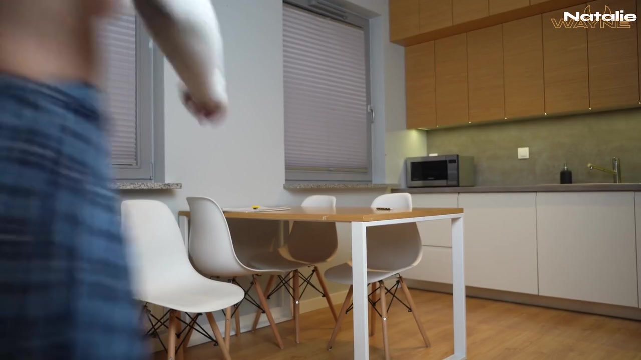 Naughty student 18+ Offers Landlord Her Pussy As Payment For Rent