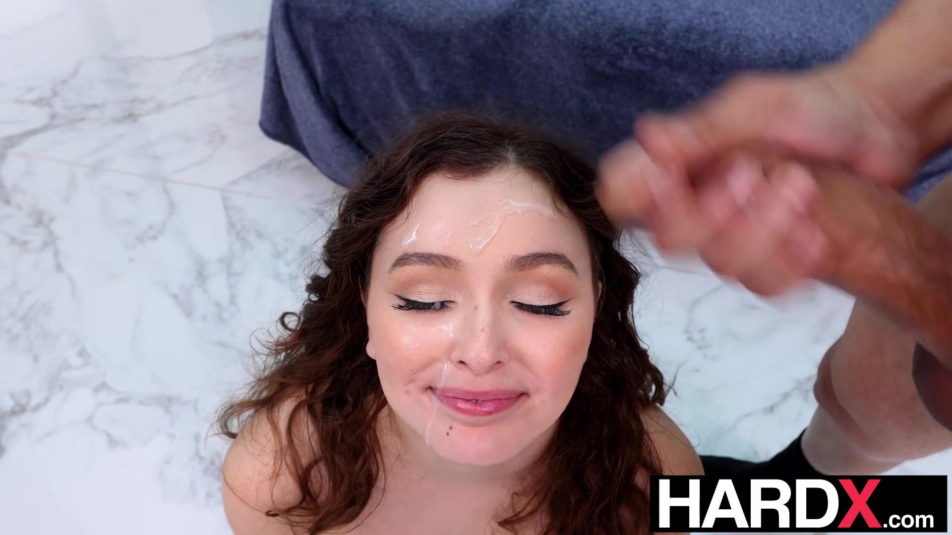 LEANA LOVINGS 1ST Mind Blowing BLOWBANG