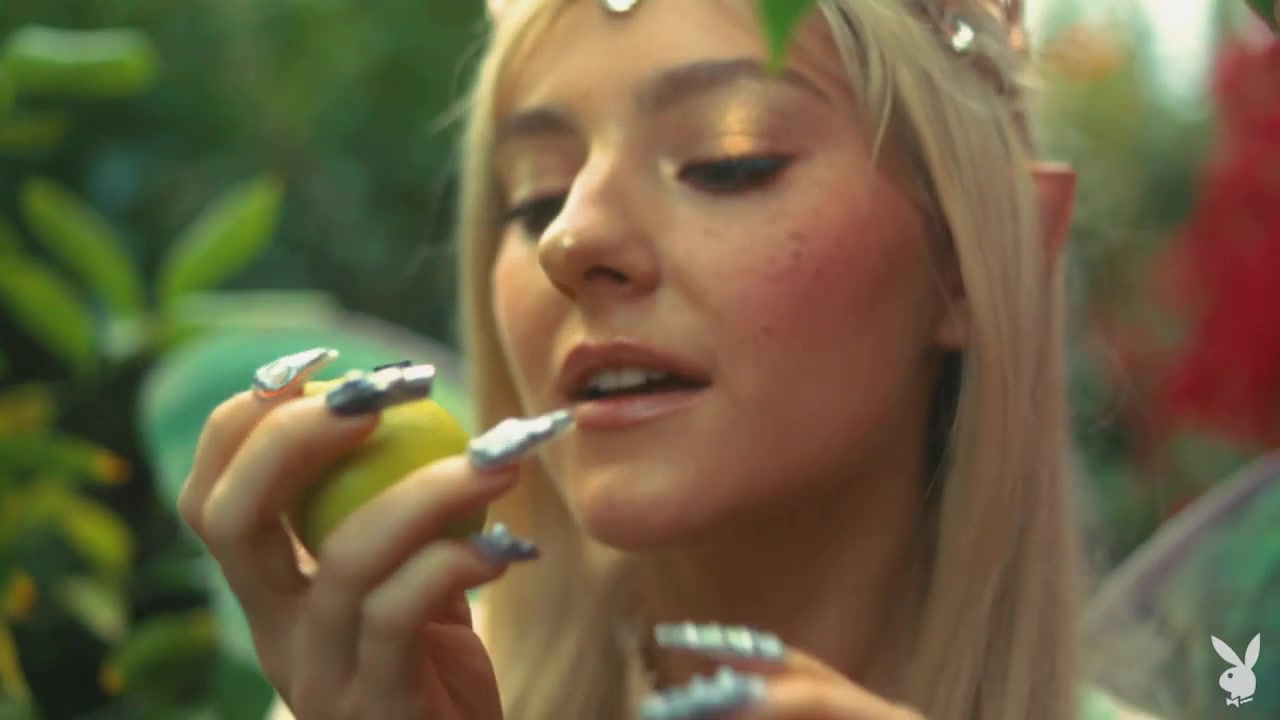 Playboy Centerfolds - PlayboyTV